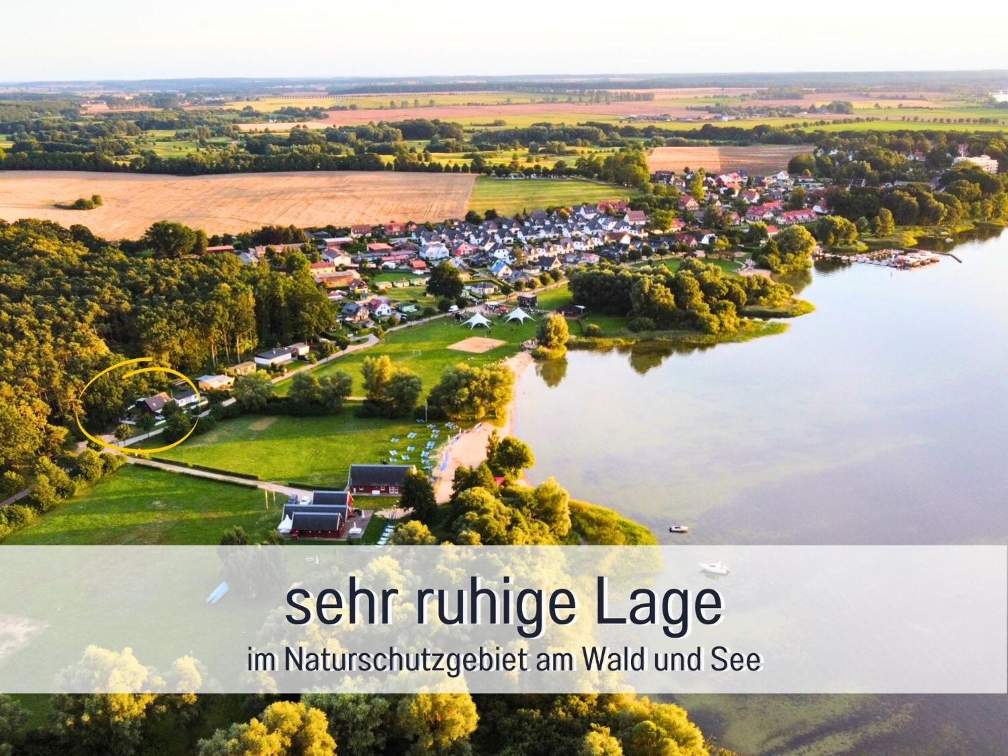 Strandhaus Mathea - Ruhige Lage Direkt Am Fleesensee - Parkplatz, Kamin, Sauna - Familienfreundlich Unter Göhren Buitenkant foto